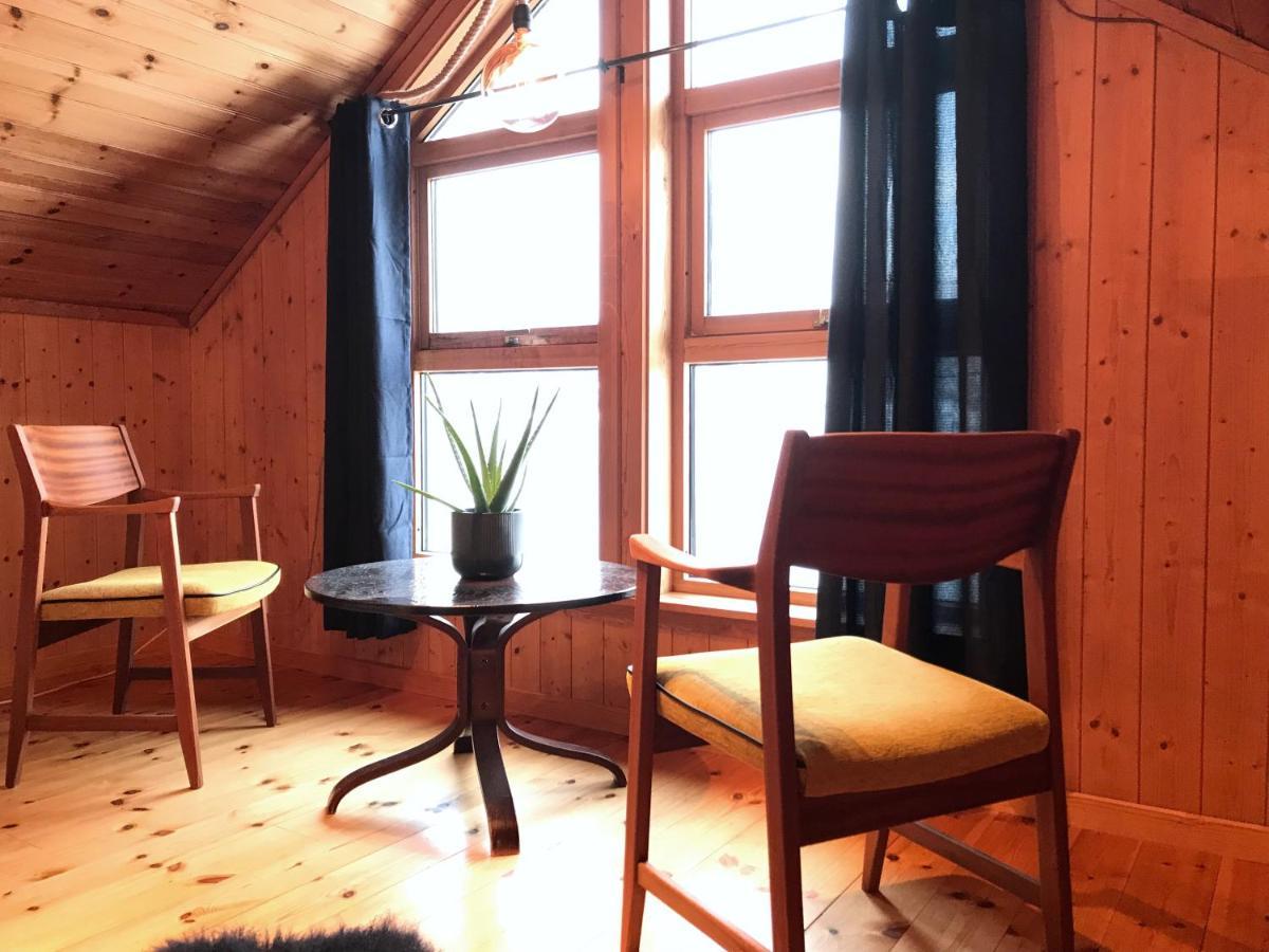 Seaside 3-Bedroom House Svelgen エクステリア 写真